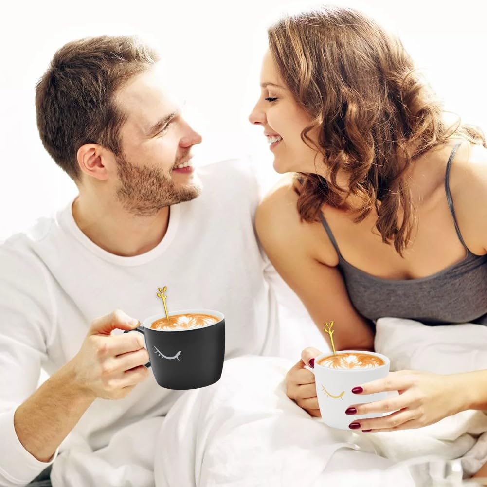 Yuraigm - Set di 2 tazze da caffè in ceramica con piattino, per coppie, matrimonio, fidanzamento, anniversario, regalo divertente per San Valentino
