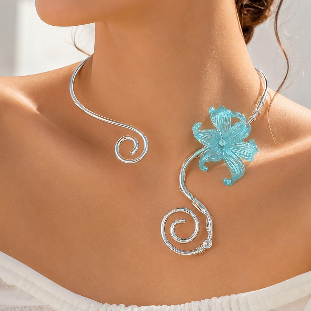 Flower Necklace for Women Gold Flower Choker Statement Open Collar Necklace Floral Cuff Dainty Pendant French Vintage Elegant Y2K Birthday Summer Beach Vacation Wedding Prom Outfits Jewelry Gifts image 2