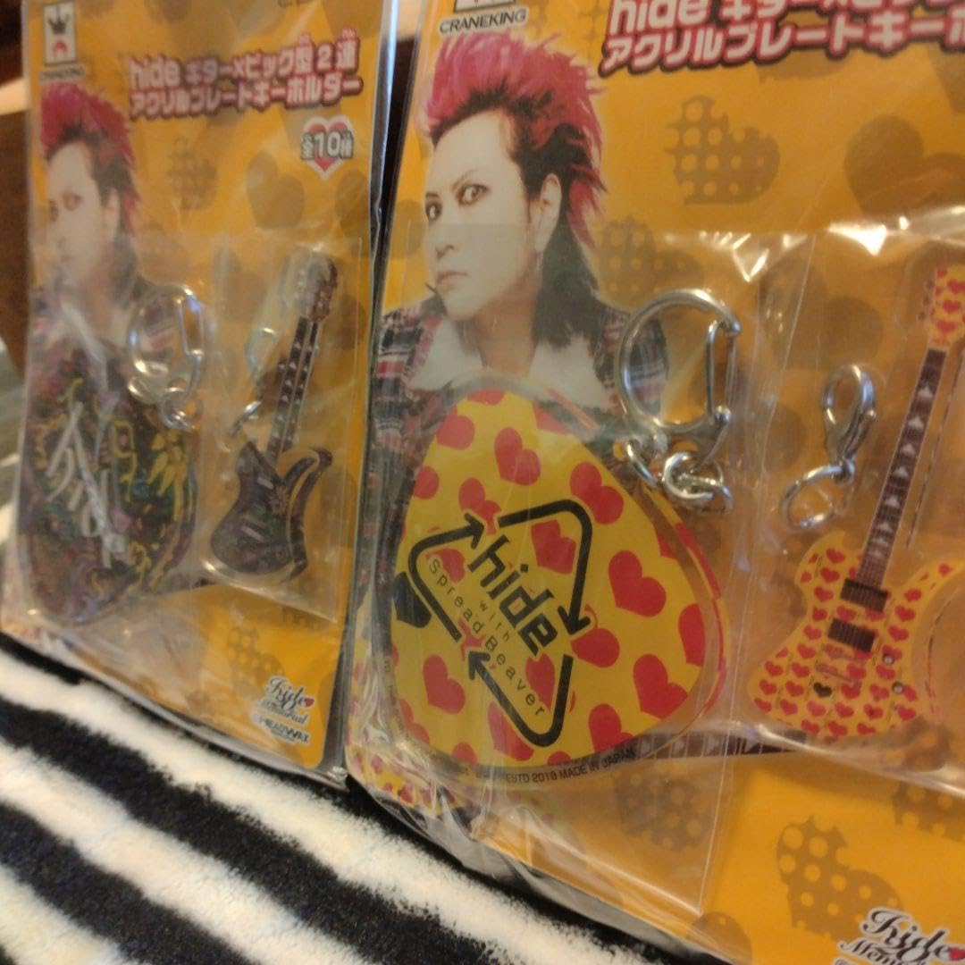 hide ギター×ピック型2連 アクリルキーホルダー hide ギター×ピック型2連アクリルプレートキーホルダー