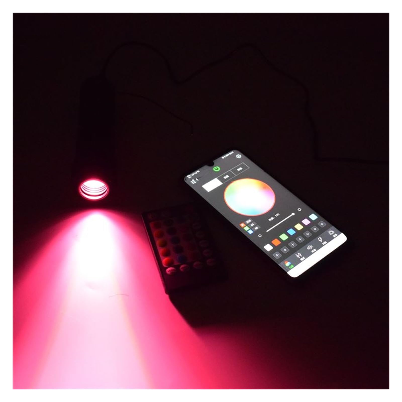 Oświetlenie wnętrza samochodu LED, 1X sterowanie APP Bluetooth 6W LED Light Engine z 28-klawiszowym pilotem do oświetlenia kabla światłowodowego PMMA Światła nastrojowe w samochodzie