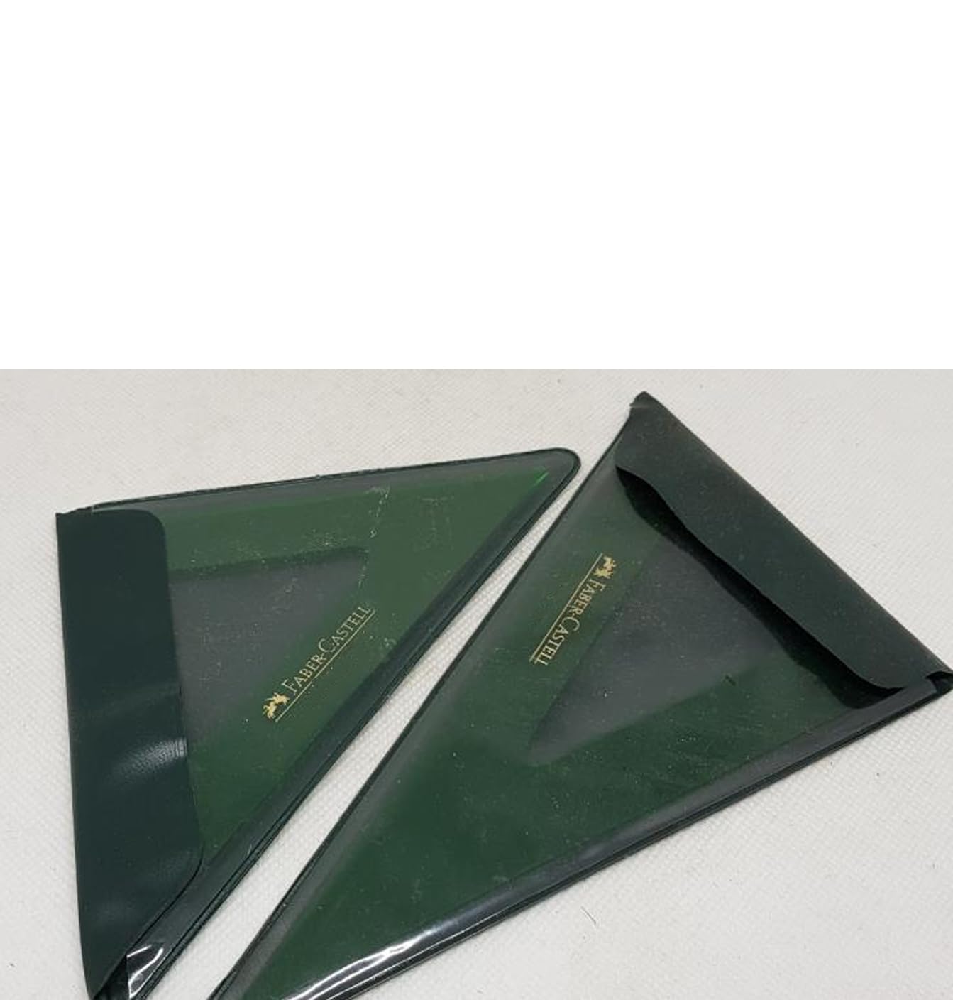 Pack Lotto Faber Castell Tecnico - Righello 813-30 Cms + Squadra 566-28 Cms + Cartabon 666-28 Cms + Baffo bussola con adattatore universale 32722-8 + Regalo