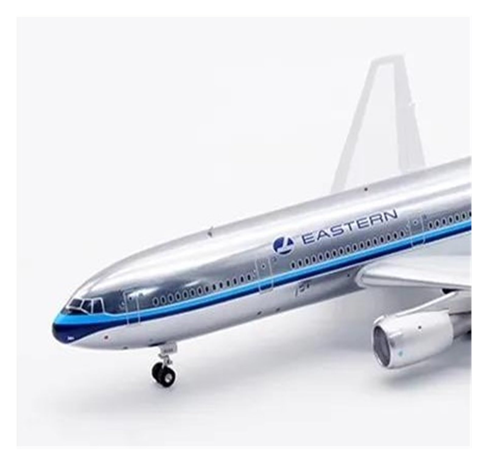 Amazon | 飛行機模型飛行機おもちゃの飛行機模型 1:200 スケール