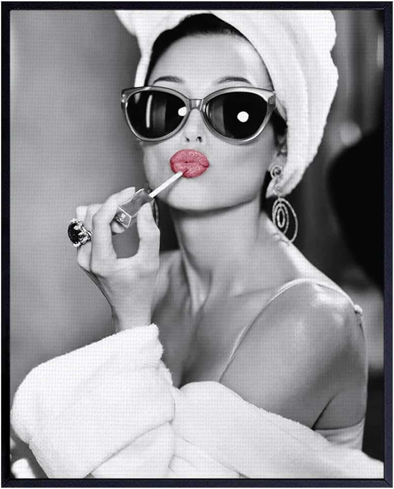 - Audrey Hepburn Wall Art - Bathroom Decor for Women - Audrey Hepburn Poster - Bath Wall Decor - Glam Wall Art - Cute Print- Powder Room Picture - Bathroom Decoration - Teen Girls