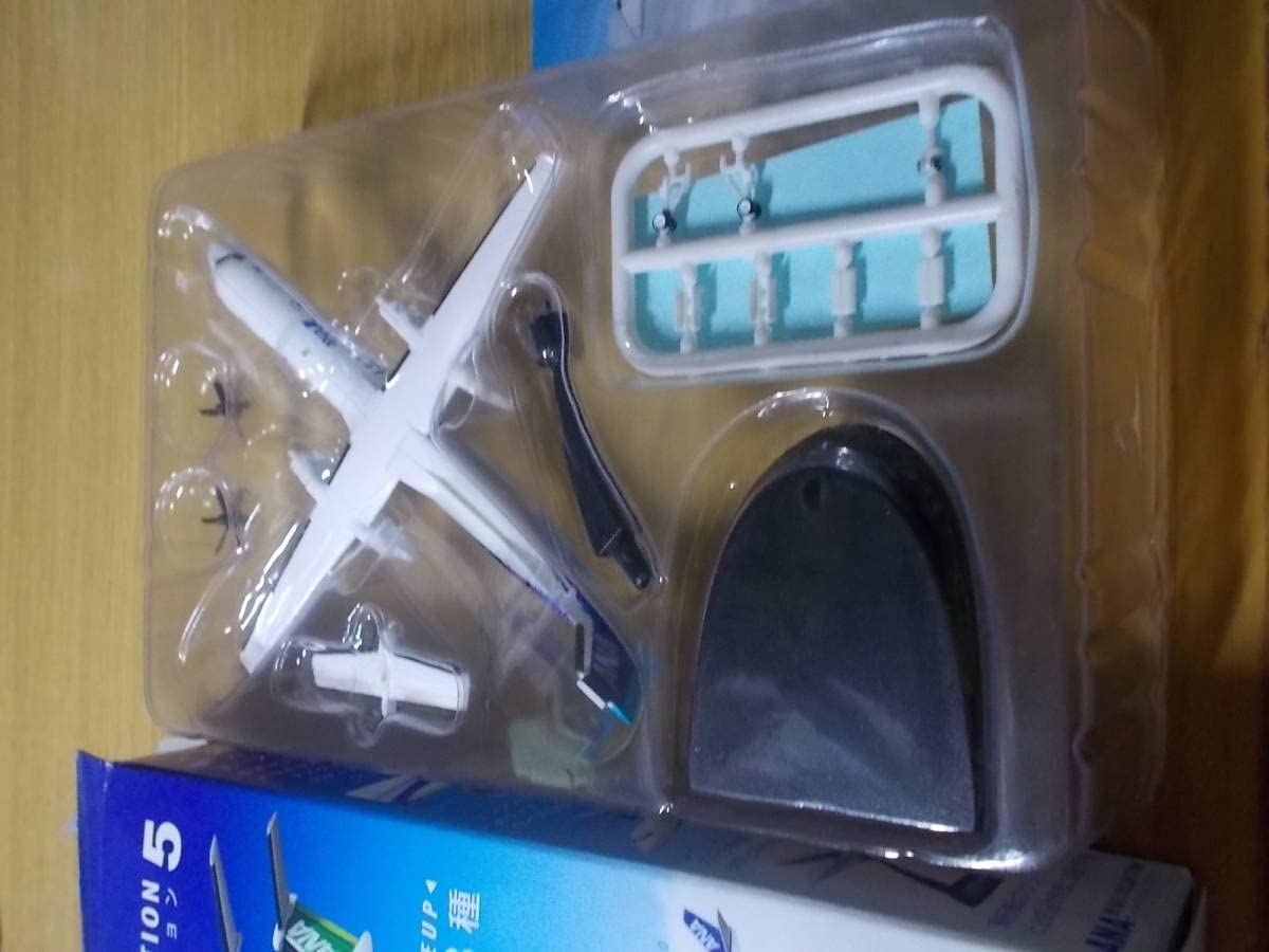 Amazon.co.jp: ANA ウイングコレクション5 DHC8-Q400トリトンブルー