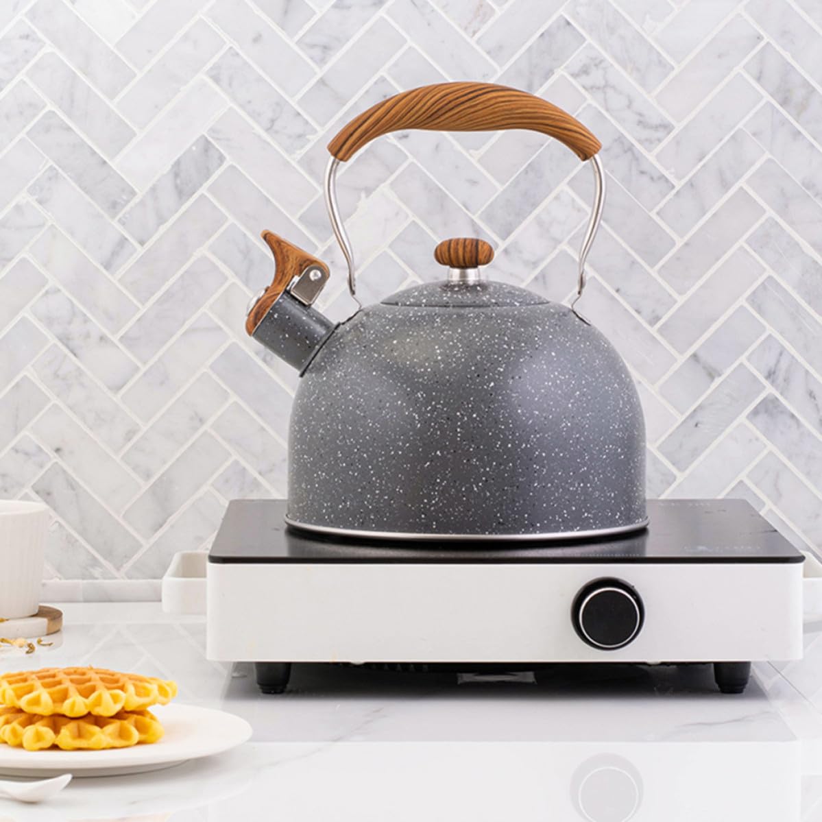Tetera Silbante de Acero Inoxidable 2.5l Mango Ergonómico
