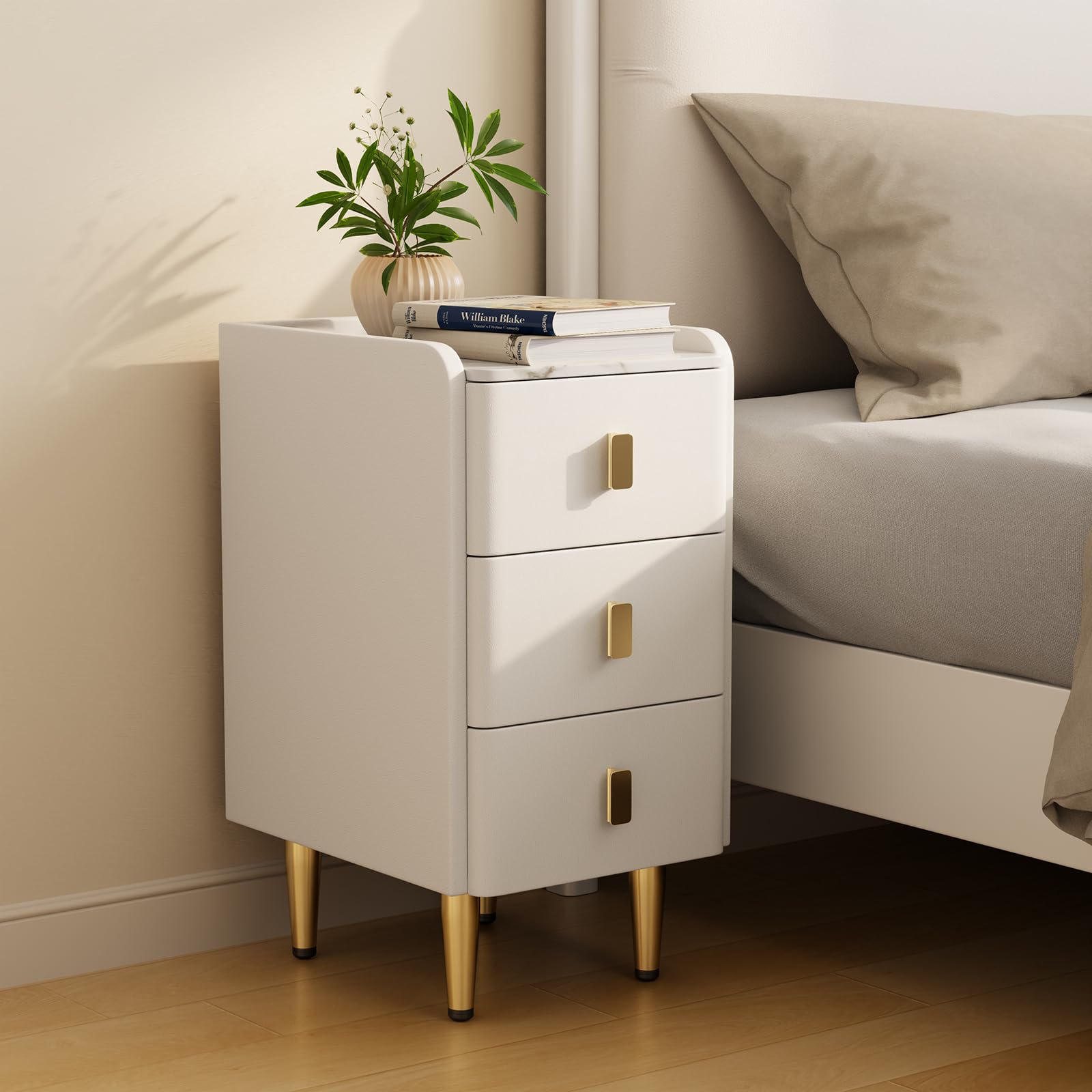 AQIMUELE Nachttisch Schmal, Beistelltisch mit 3 Schubladen, Nachtschrank Oberfläche mit Elegantem Lederdesign, Nachtkästchen für Schlafzimmer, Wohnzimmer (weiß - Breite 30cm)
