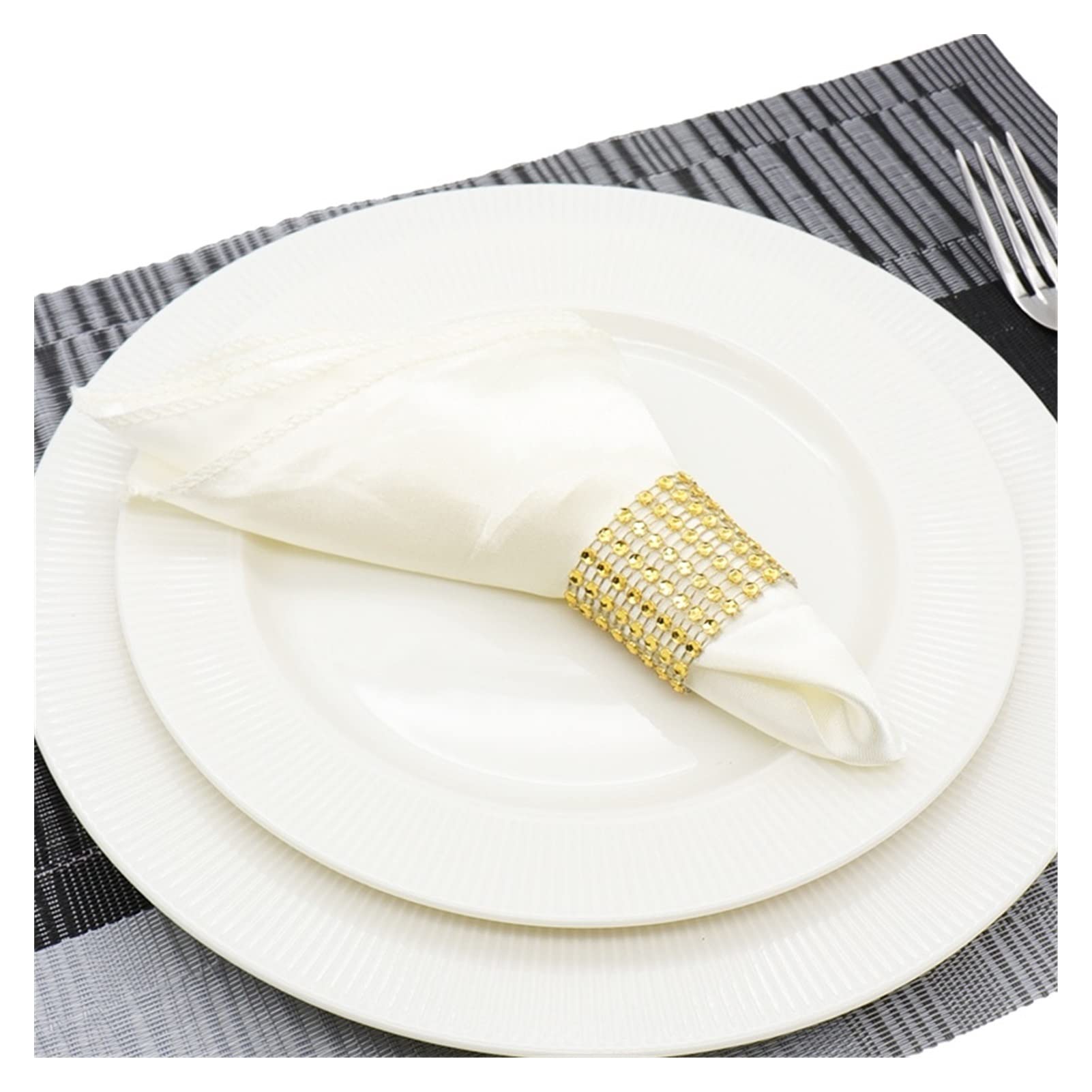 Serviettes en tissu satiné 30cm pour mariages et dîners de fête