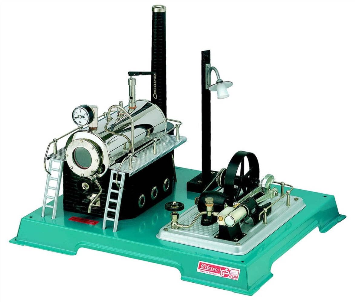 WilescoD18 Steam Engine with Generator