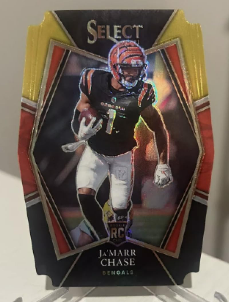 Football Trading Card NFL 2021 Panini Select Black and Gold Prizm Die-Cut #147 Ja'Marr Chase Premier Level NM Near Mint Bengals