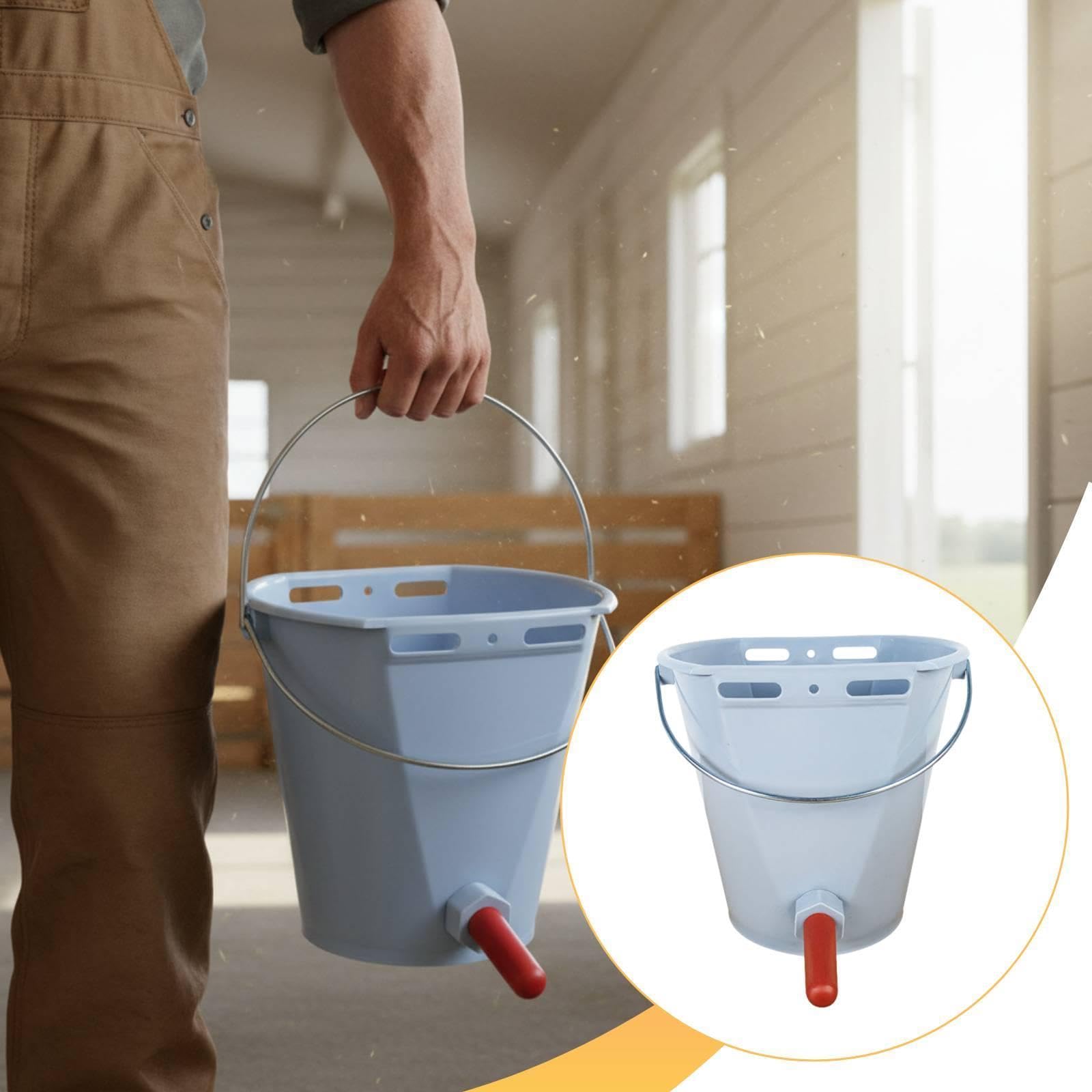 Secchio per Vitelli Contenitore 8L Capezzolo Alimentazione Graduato Manico Robusto Pp Resistente Adatto per Vitelli Neonati Stalle Dimensioni, Grigio con 1 Capezzolo