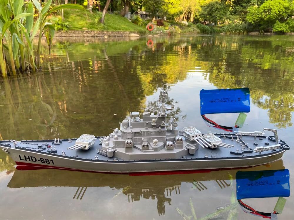 ラジコンボート　クルーザー Amazon.co.jp: ボート ラジコン仕様 大型クルーザー船 AZIMUT 70