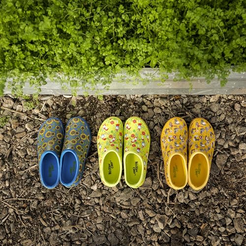 Image of Western Chief Women's Neoprene Waterproof Insulated Rubber Garden Clogs