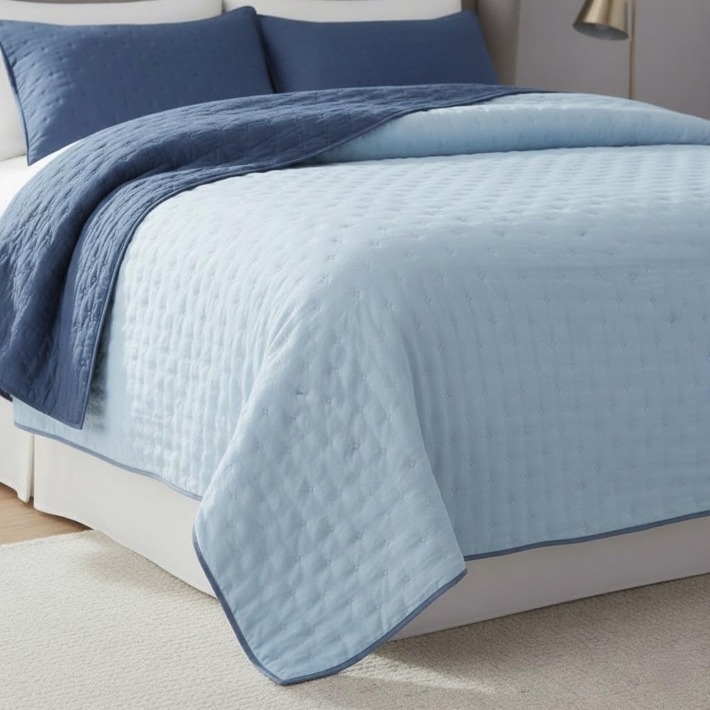DONATELLA Colcha boutí Reversible Bicolor Luna para Primavera, Verano, otoño e Invierno. 100% Microfibra Extra Suave. Cubre Cama Multiuso - 105 cm., Azul