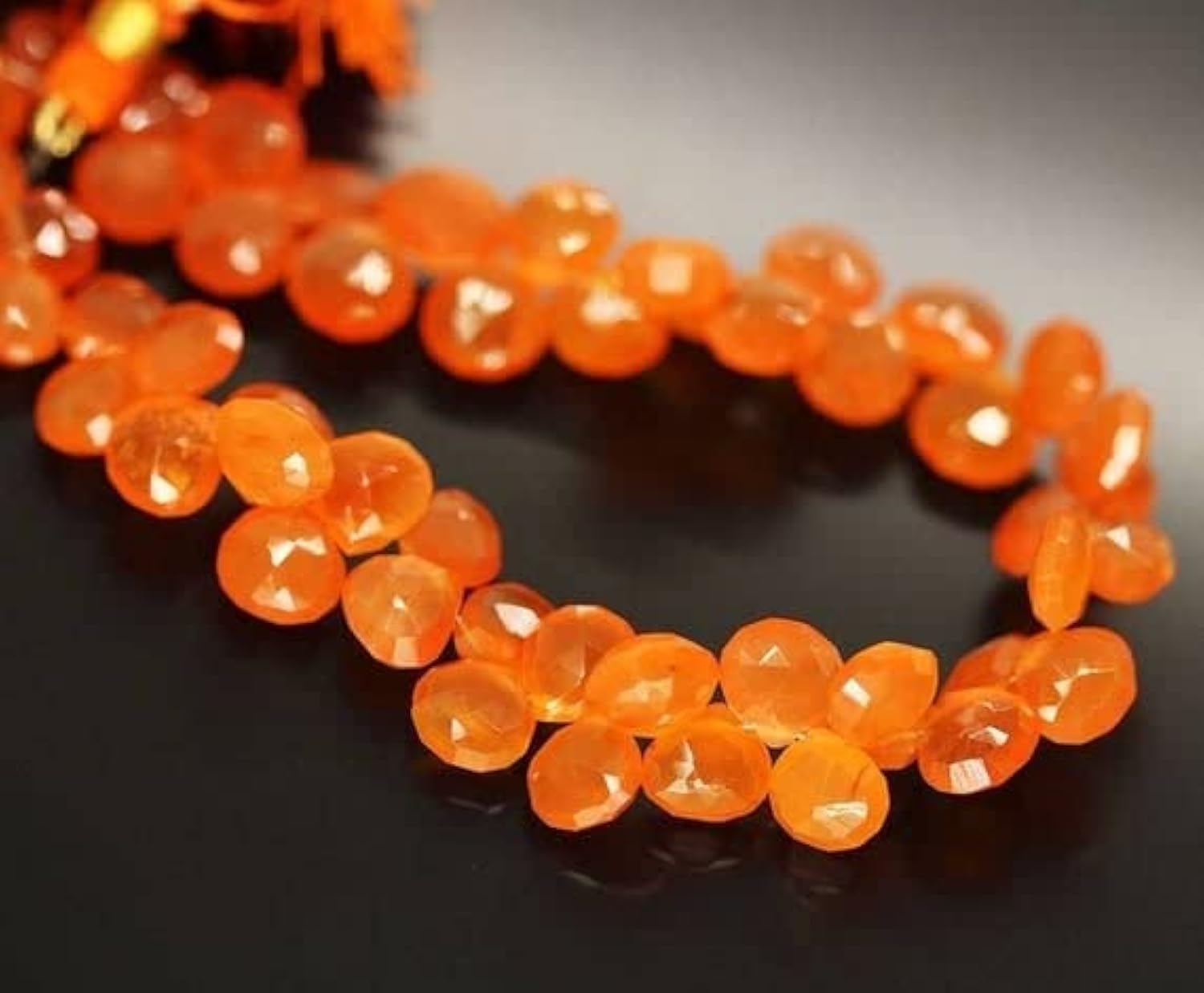 Cornaline orange briolette cœur LKBEADS perles naturelles en vrac pour création bijoux DIY 9 pouces