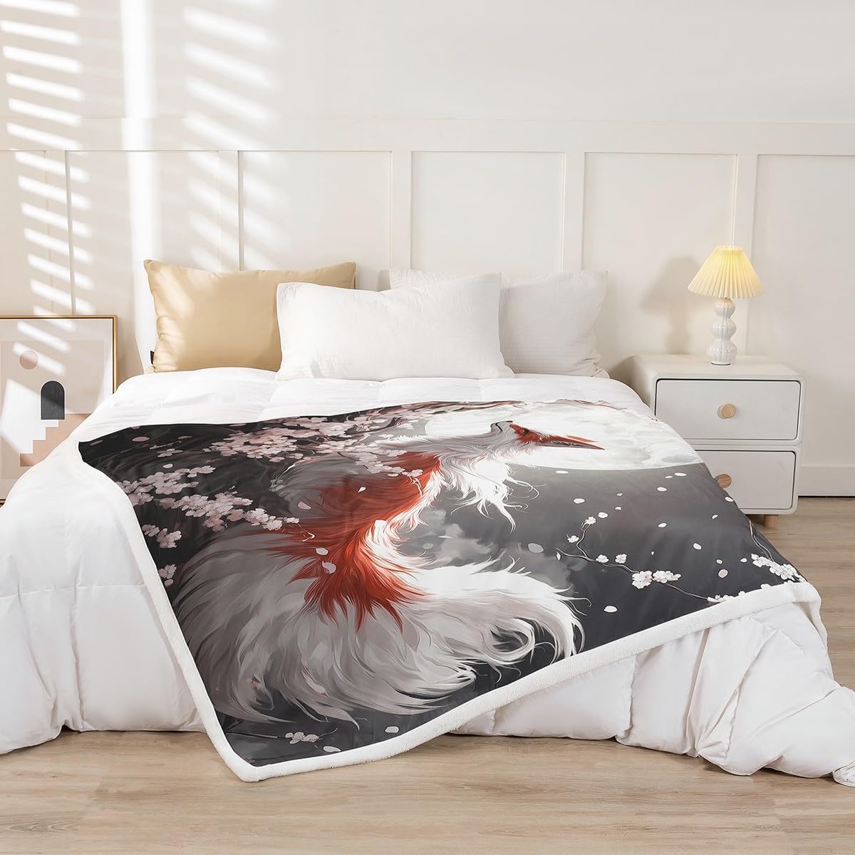 Manfei Japanese Fox Kids Throw Blanket,Japan Ukiyoe Cherry Blossom Moonnight Bed Blanket for Boys Girls,Wild Animal Retro Fleece Blanket,Grey White Fuzzy Blanket,Twin Size (60 x 80 Inches)