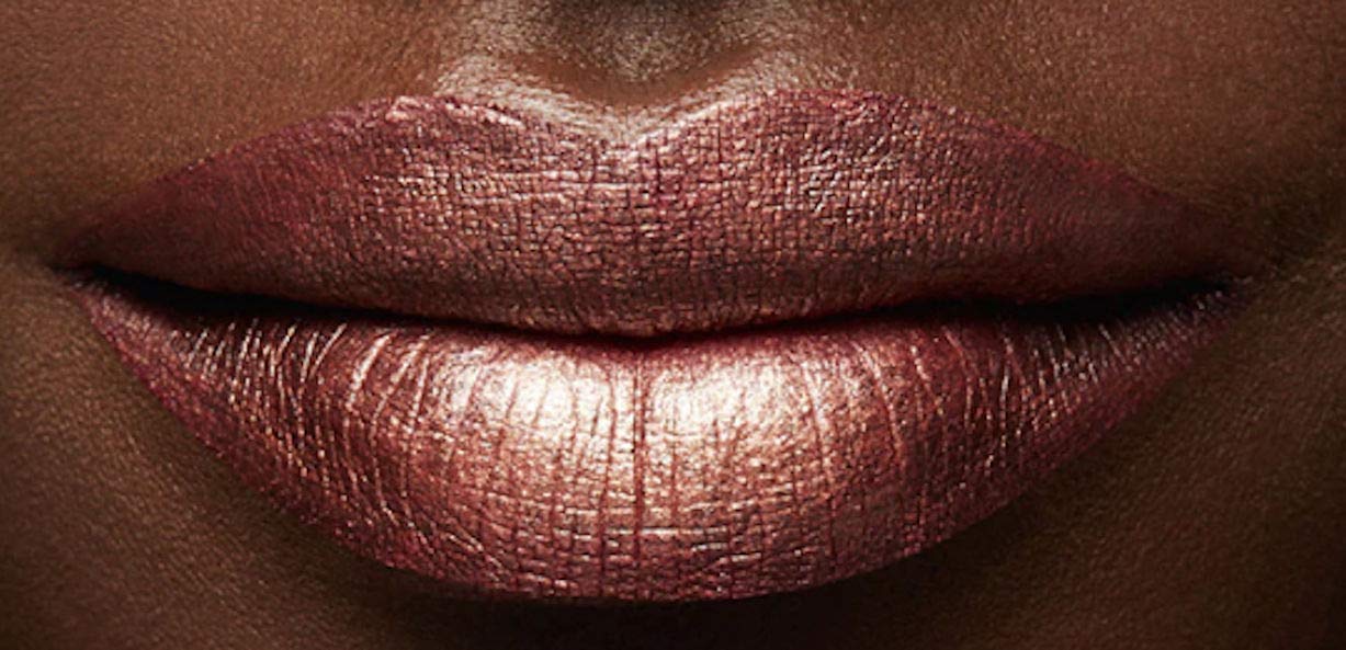 M.A.C. Shiny Pretty Things Lipstick At Leisure : Amazon.sg: Beauty