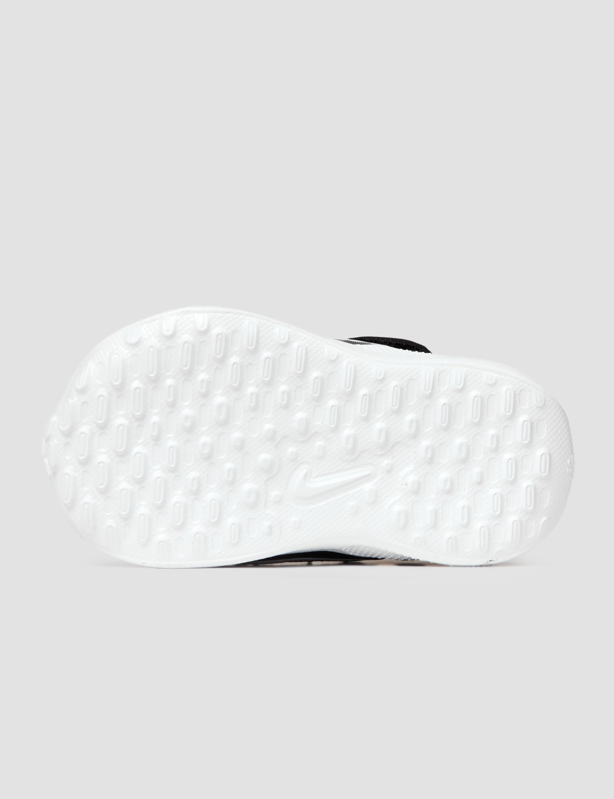 NIKE Uniseks - dzieci Rewolucja 7 (Tdv) Niski