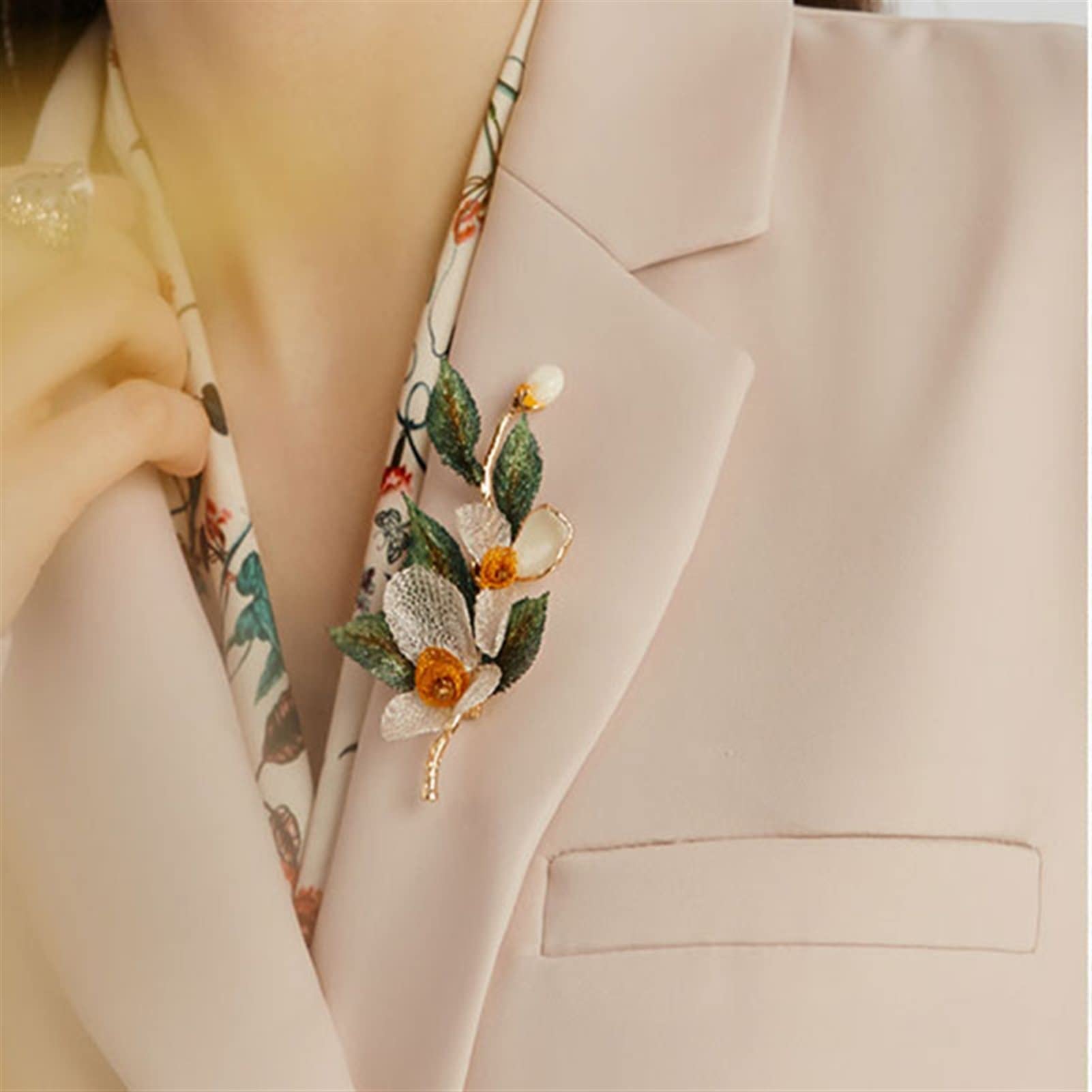 Broszka Pin dla Kobiet Mężczyzn Pań Eleganckie Akcesoria Róża Kwiat Ręcznie Składany Haftowany Liść Romantyczna Broszka Luksusowy Ślub Bankiet Broszka Ślub Urodziny Party Akcesoria
