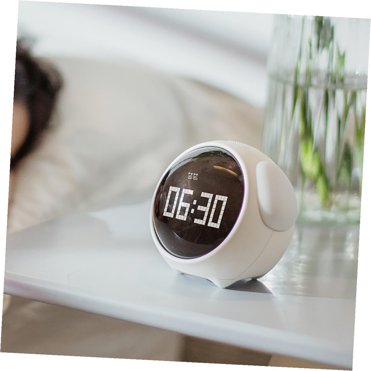 Mobestech Reloj Despertador Luminoso Digital Expresión Despertador Led para Habitación Infantil Reloj Inteligente Alarma