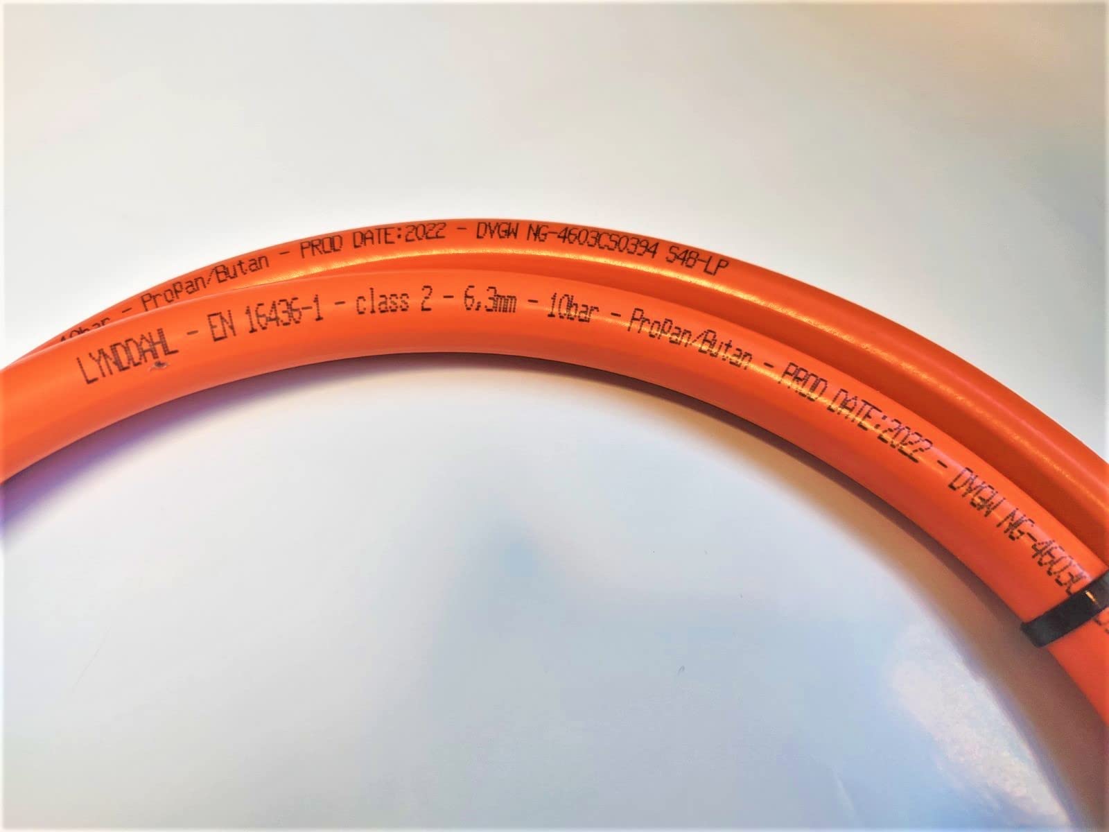 Manguera de gas propano butano | 300cm (3m) | DN 7,2 Tipo 26 - Conector LKS 1/4" pulgada | Manguera de gas para conexión rápida y conexión a una bombona de gas o a una cocina