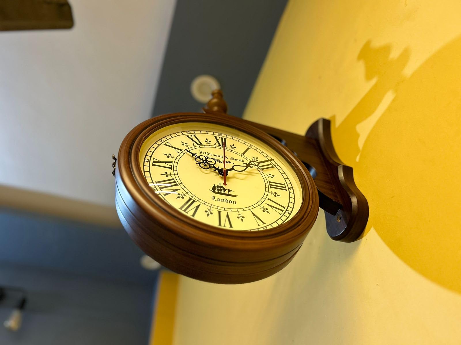 Vintage Wooden Wall Clock - Antique Style -6