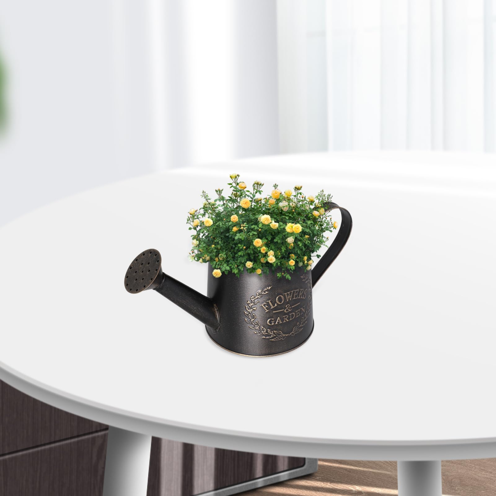 Milisten Arrosoir en métal avec bec verseur - Petit arrosoir galvanisé rustique avec poignée pour plantes d'intérieur ou d'extérieur - Noir