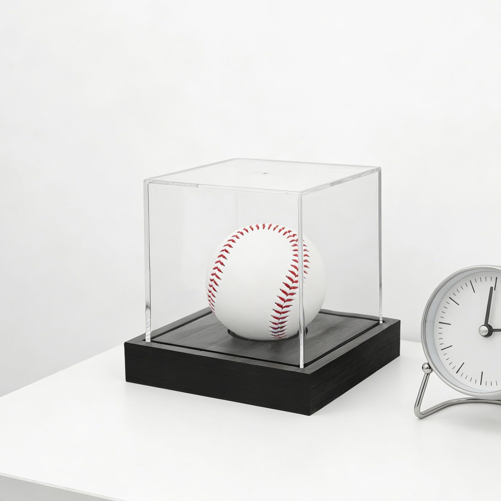 Przezroczysta Akrylowa Gablota Baseball i Tenis z Drewnianą Podstawą Mała Biurko Stabilna Osłona Do Kolekcji Sportowych Piłek Zabezpieczenie przed Kurzem Łatwa Czyszczeniu