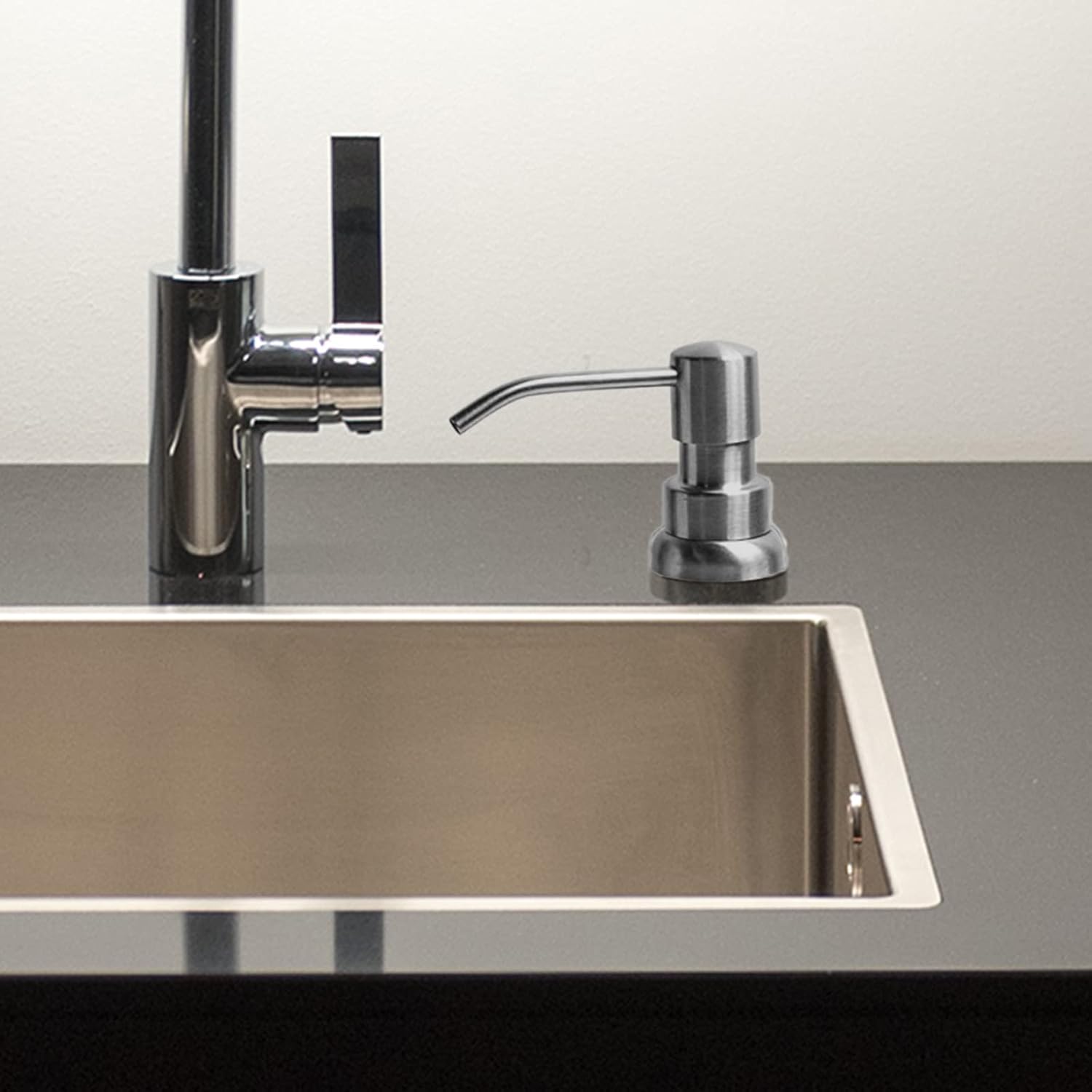dispensador jabon Cocina bajo encimera.Dispensador de jabón de Cocina de Acero Inoxidable, dispensador de jabón de Fregadero. Dosificador de jabón Empotrado con Tuerca.Plata