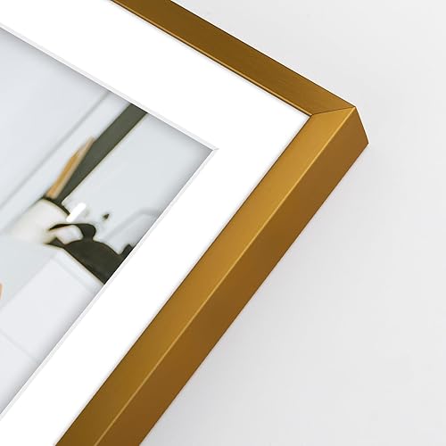 Miniatura 8 de Frametory, Portarretratos de aluminio de 5 x 7 pulgadas con paspartú marfil para fotos de 4 x 6 pulgadas, soporte de caballete, ganchos de dientes