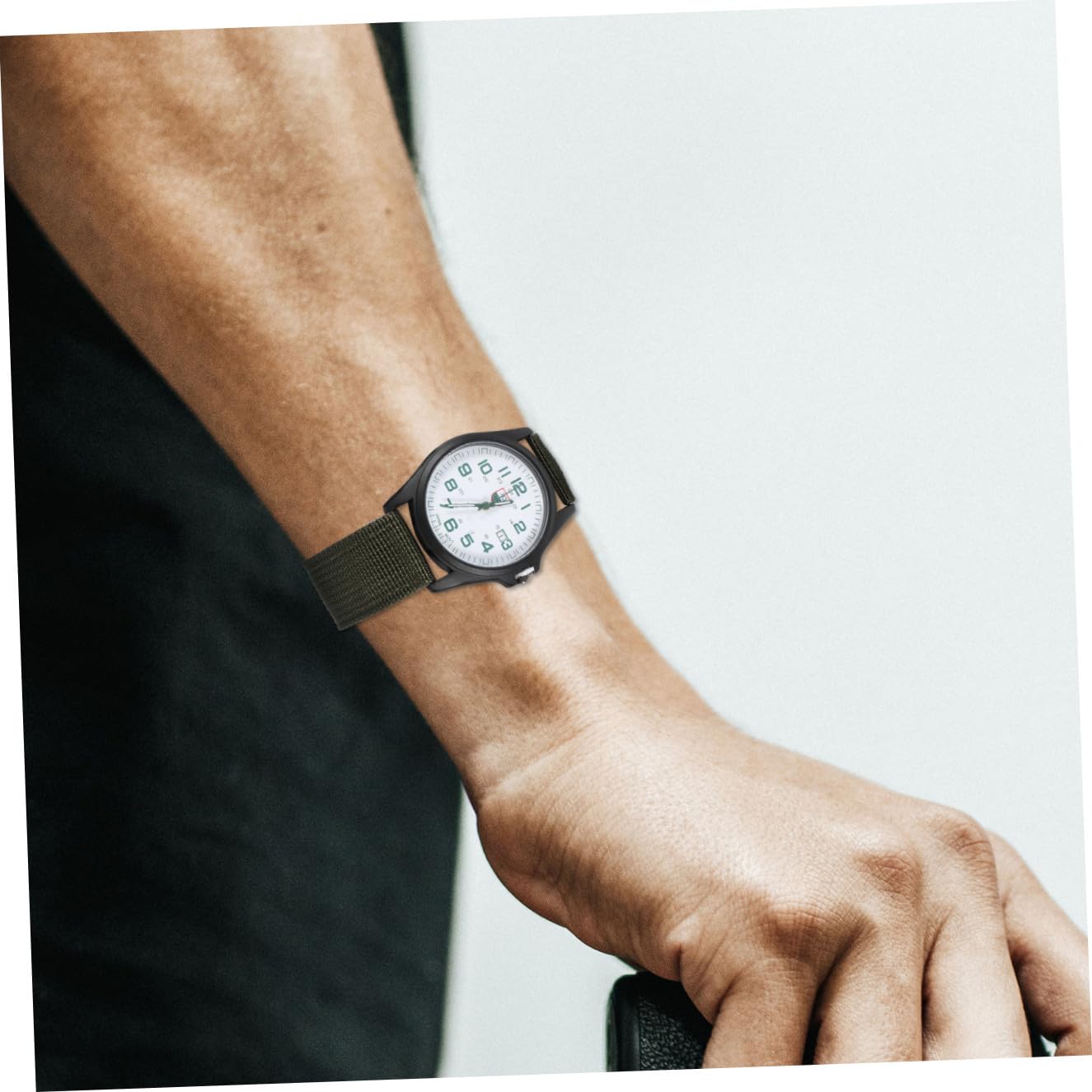 ibasenice Reloj para Hombre - Reloj de Pulsera de Cuarzo para Hombre Reloj de Nylon para Hombre Relojes Deportivos de Campo Calendario Reloj de Pulsera de Cuarzo