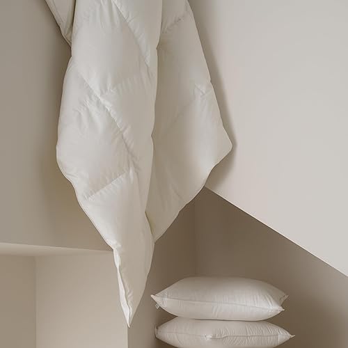 Miniatura 8 de Double Stitch by Bedsure Paquete de edredón y almohadas de plumón blanco de lujo de Estados Unidos, esenciales blancos de primera calidad,