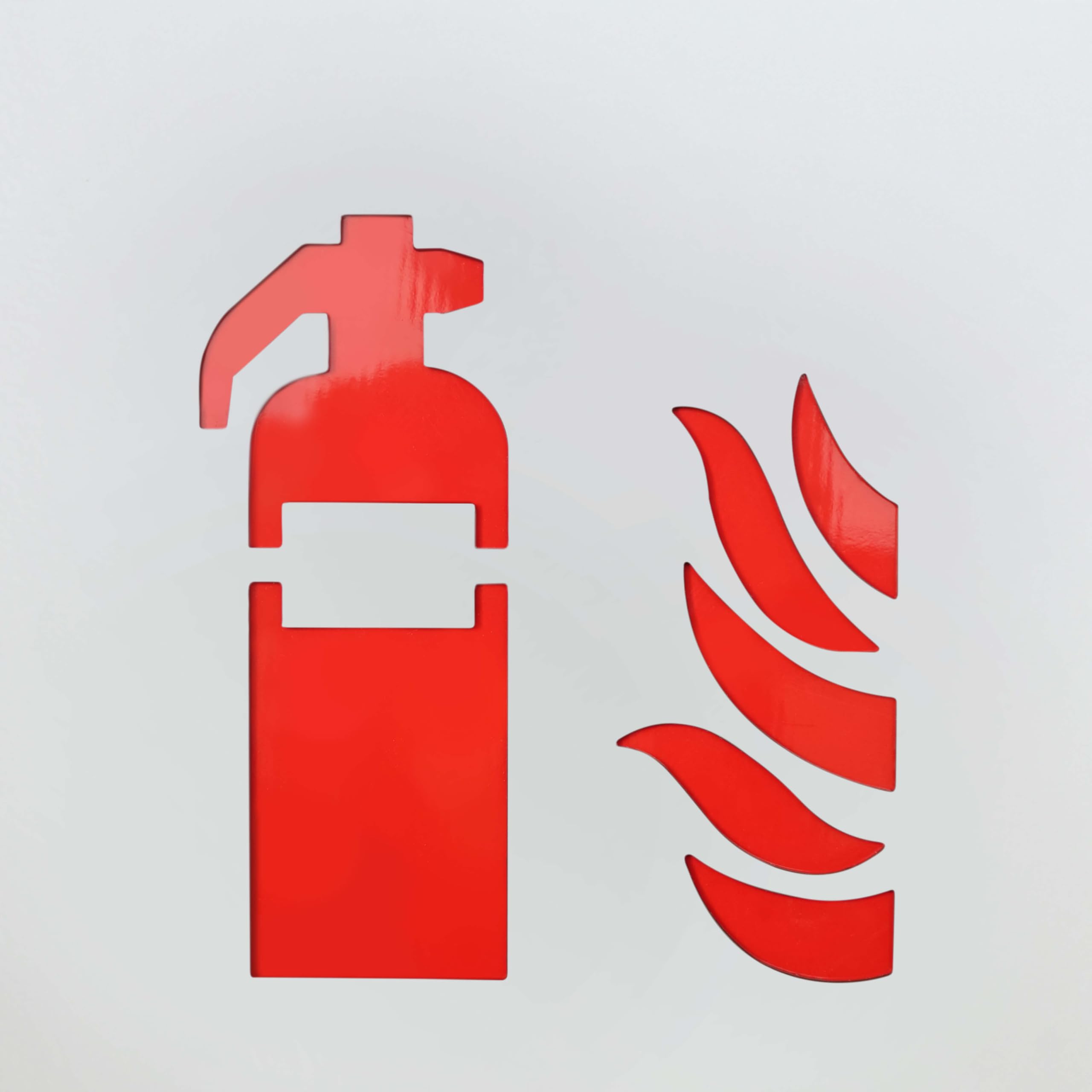 Feuerlöscher Abdeckung Weiß mit Verbandskastenhalterung aus Stahl Fire & Care – Moderne Erste-Hilfe- & Brandschutzlösung