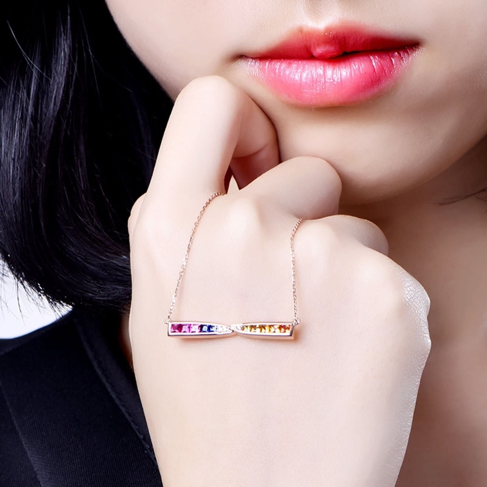 Collar de cadena de oro rosa para mujer, collar de piedra natal para niñas, lazo arcoíris con zafiro de 1,02 quilates, regalo cristiano de cumpleaños para mujer, Oro rosa de 18 quilates, Rubí Blue