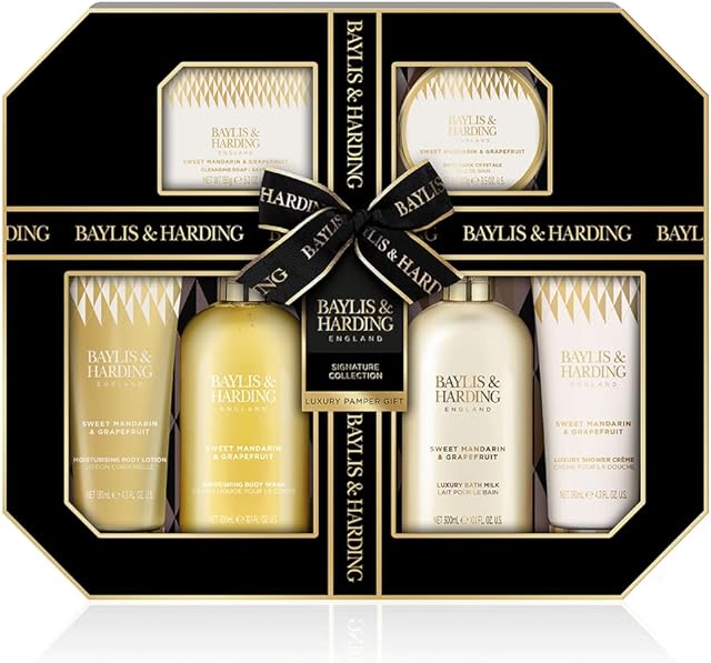 Baylis & Harding Sweet Mandarin & Grapefruit Signature Collection Ultimate Luxury Bathing Pamper Gift Set - Vegan Friendly