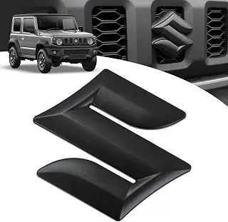 Maplewoodcar 新型スズキデザイン ジムニーJB64/JB74/ジムニーノマド専用 Sエンブレム フロント用 原ロゴ取り外し不要 無損取り付け 外装アクセサリー 保護フィルム キズ防止 汚れ防止 フィット感 デザイン感 高光沢度 原車データ 取り付け簡単 (マットブラック)