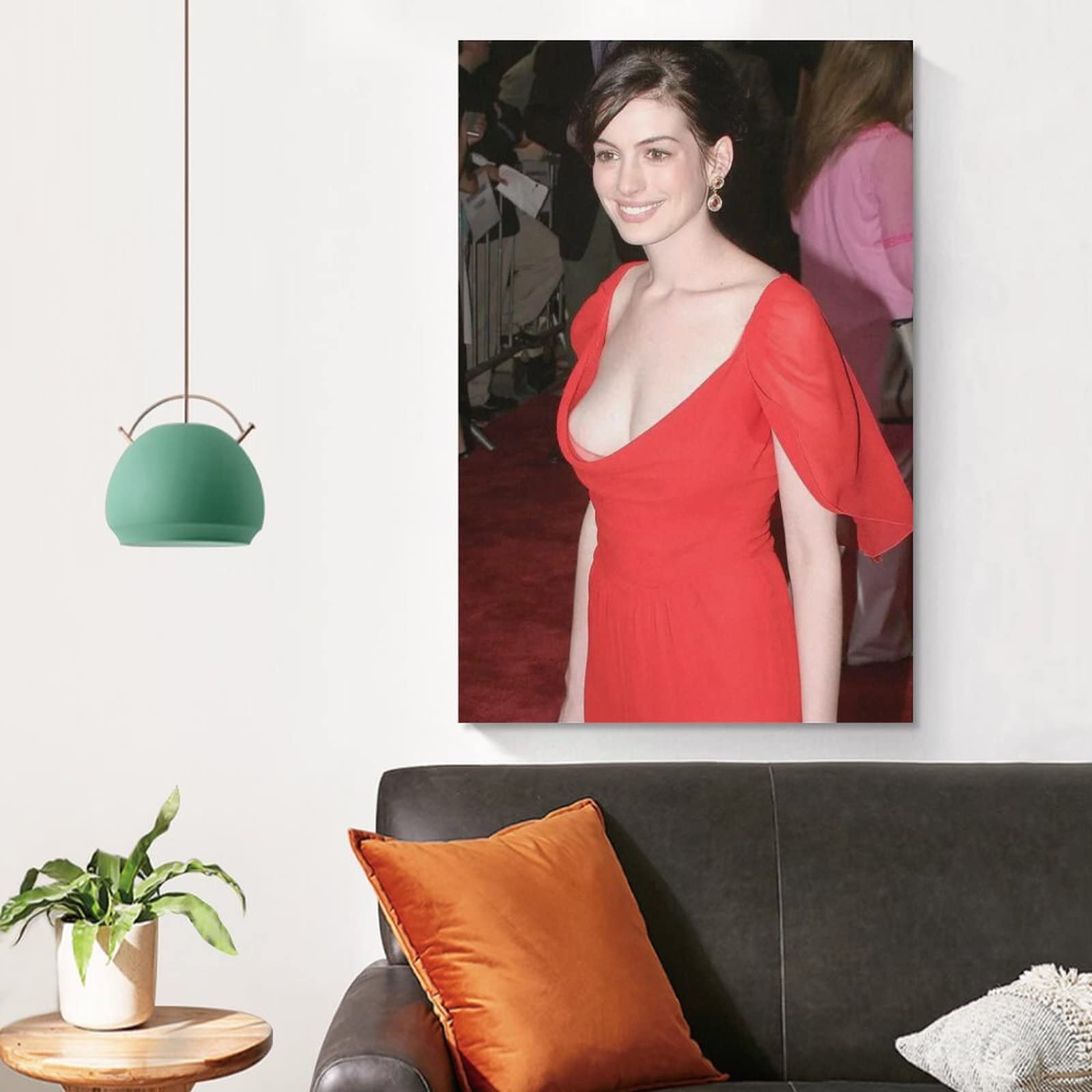 Amazon.co.jp: アン・ハサウェイのポスター写真アン・ハサウェイ