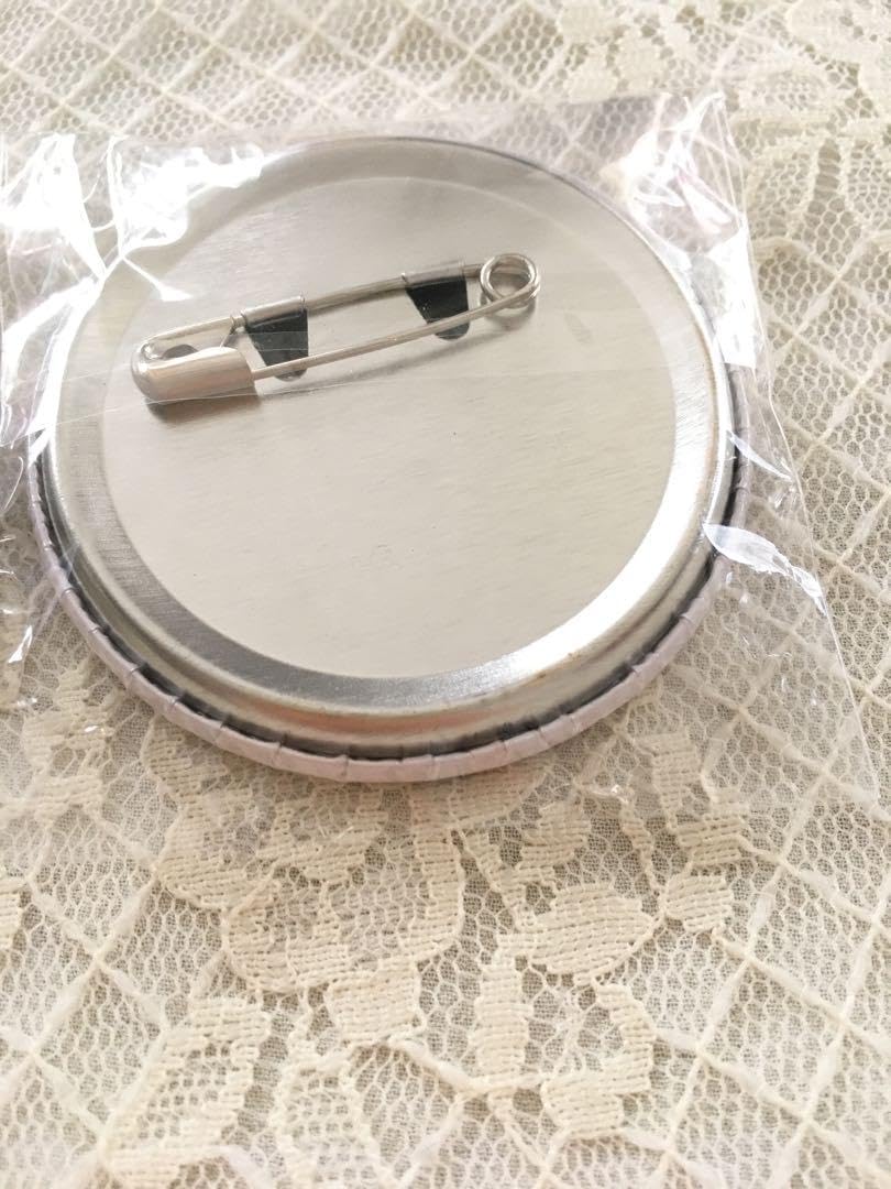 雪月花 美風藍 缶バッジ 13点セット Amazon.co.jp: うたプリ 缶バッジセット 美風藍《 》 : おもちゃ