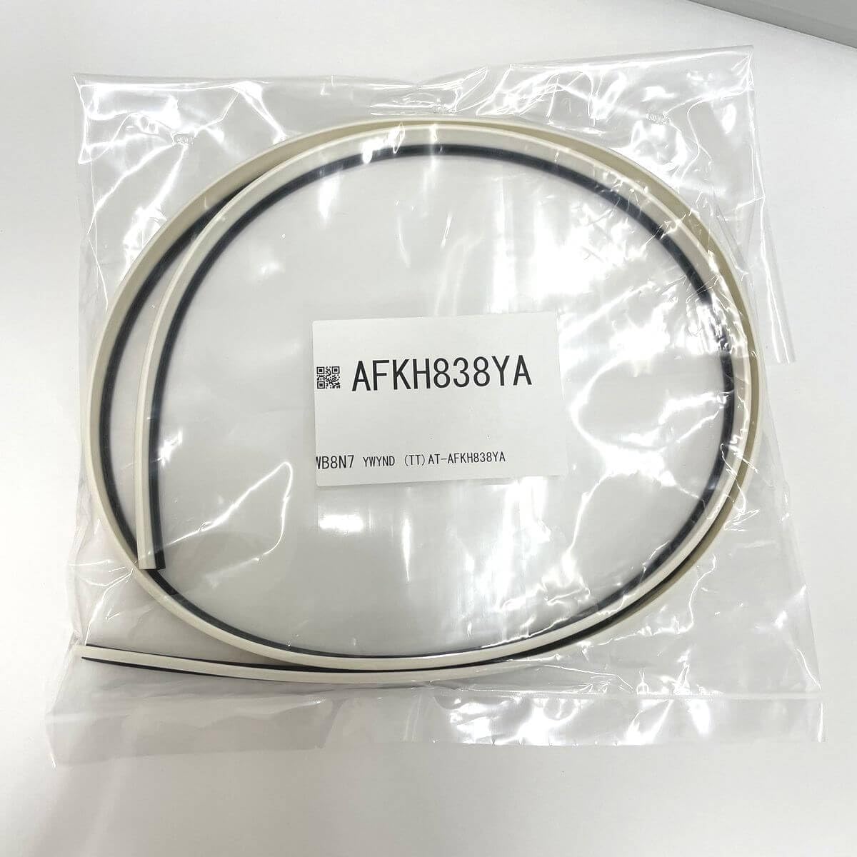 Amazon | TOTO AFKH838YA 浴室ドア用パッキン 下框AT材 | 浴室設備