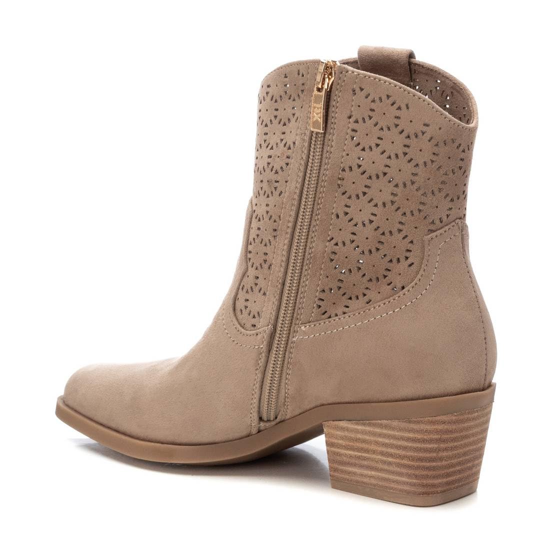 XTI - Freizeitstiefeletten Damen - Bequeme und vielseitige Schuhe – Lässige Mode