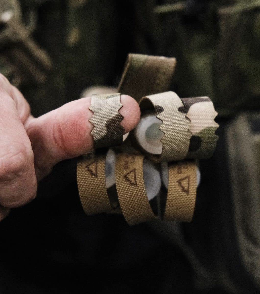 Amazon | 実物One Hundred Concepts Chemlight Kit ケミライトキット