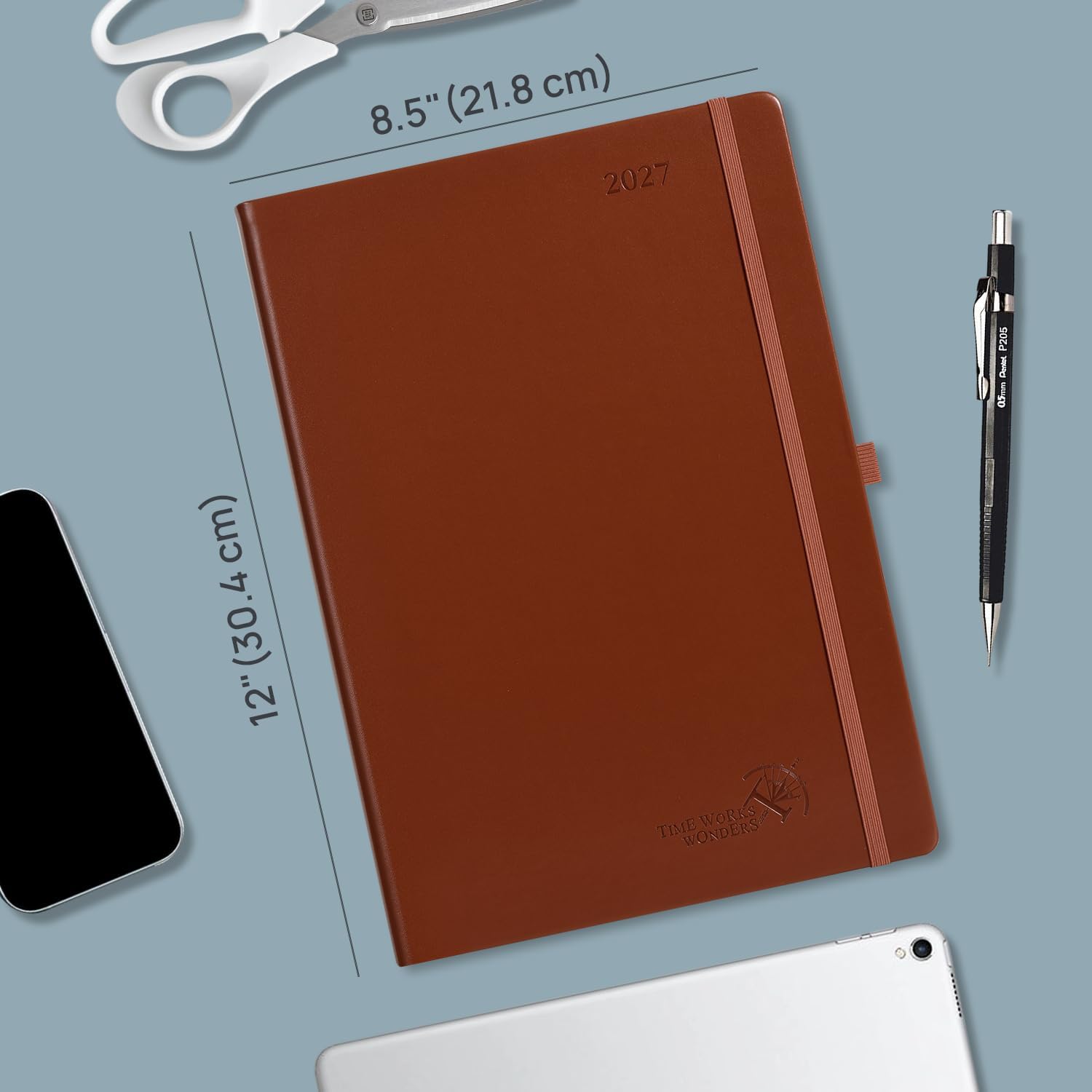 POPRUN Agenda journalier 2027 journalier 2027 par page A4 avec couverture rigide flexible, 1 jour par page, même le week-end, rendez-vous avec intervalle de 30 minutes, poche intérieure (noir)