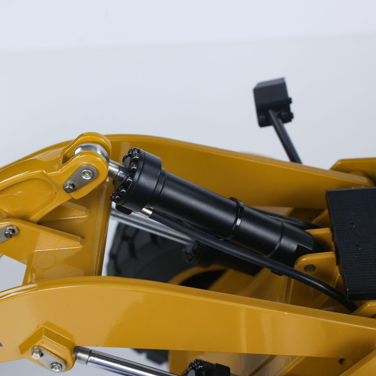 Huina 1/16 K966 Kabolite 2.4G Hydraulic Rc Loader Car Sound & Light Led System