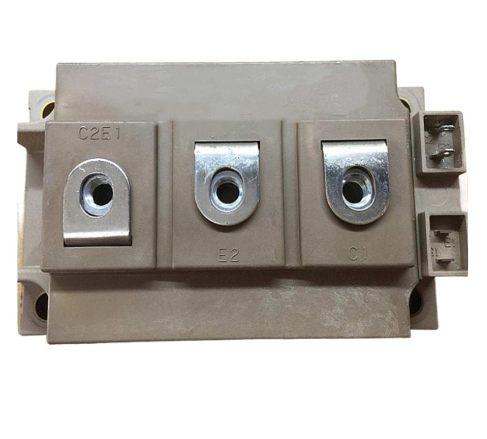 Module 1MBI300U2H-060L-50 pour éviter les pannes de surchauffe sur vos moteurs