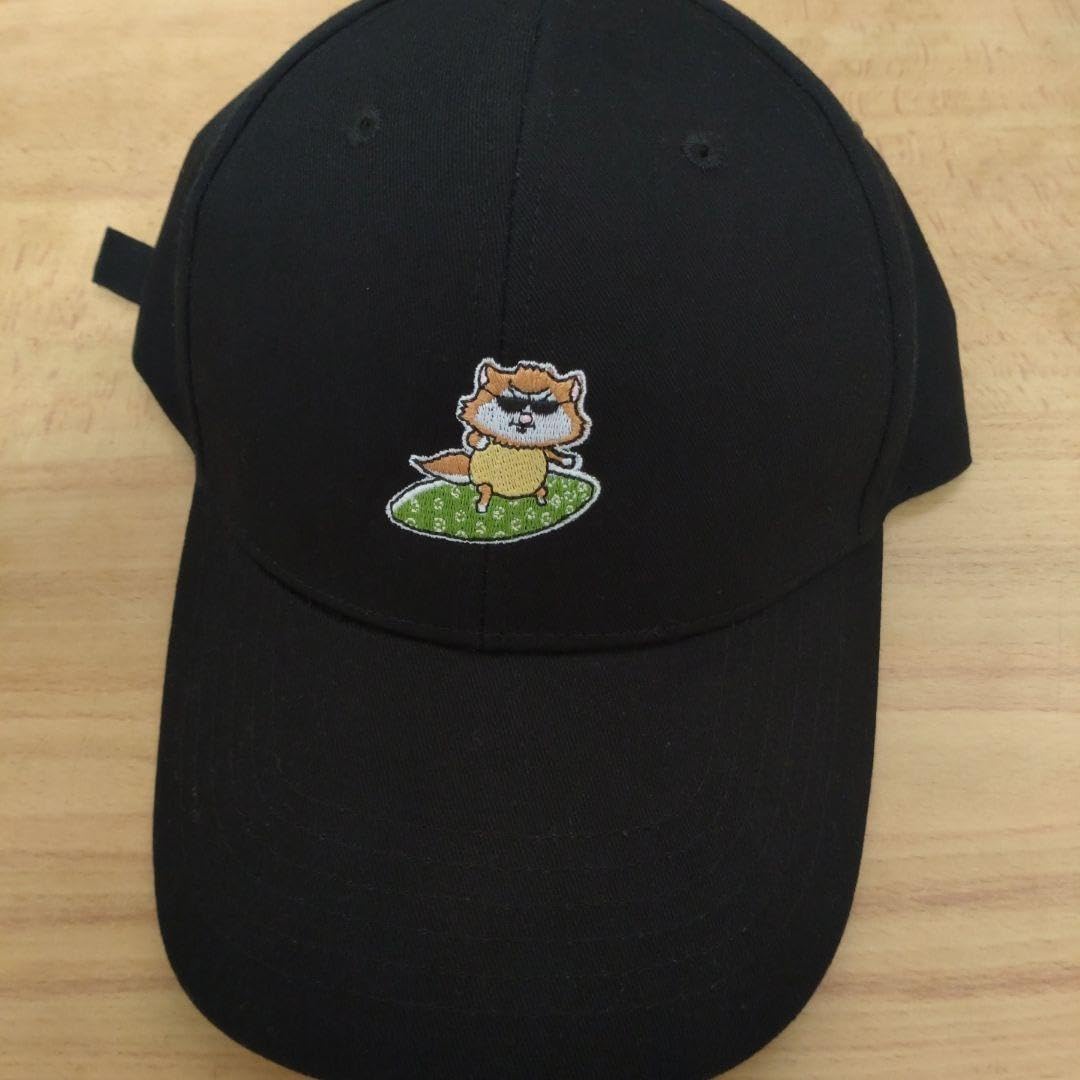 まめこ 大人しく5cmくらいのドアの隙間にいた #絵日記