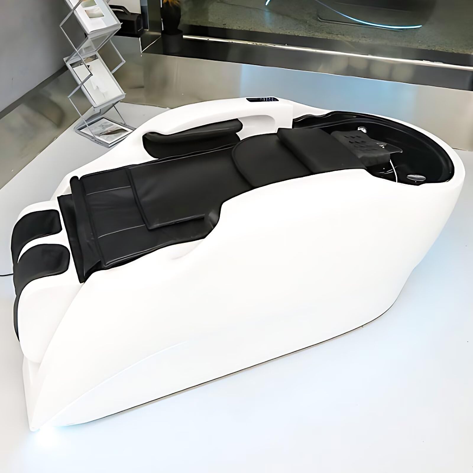 Professionelle Salon-Waschliege, Massageliege Und Beauty-Kopf-Spa-Ausstattung In Schlichtem Weiß, mit Intelligenter Massagefunktion Und Automatischer Beinhebung.