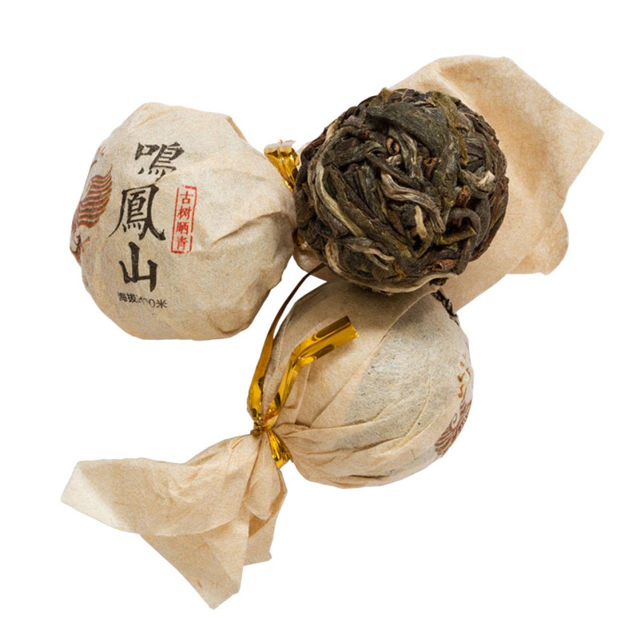 Pu Erh Herbata Zielony ze starożytnych drzew w Ming Feng Shan Sheng Pu-Erh Sheng Dragon Ball 500 g 鳴鳳山古樹生茶龙珠| Pu Er Zebrane w 2021 | Pojedyncze pochodzenie, najlepszy wybór herbat