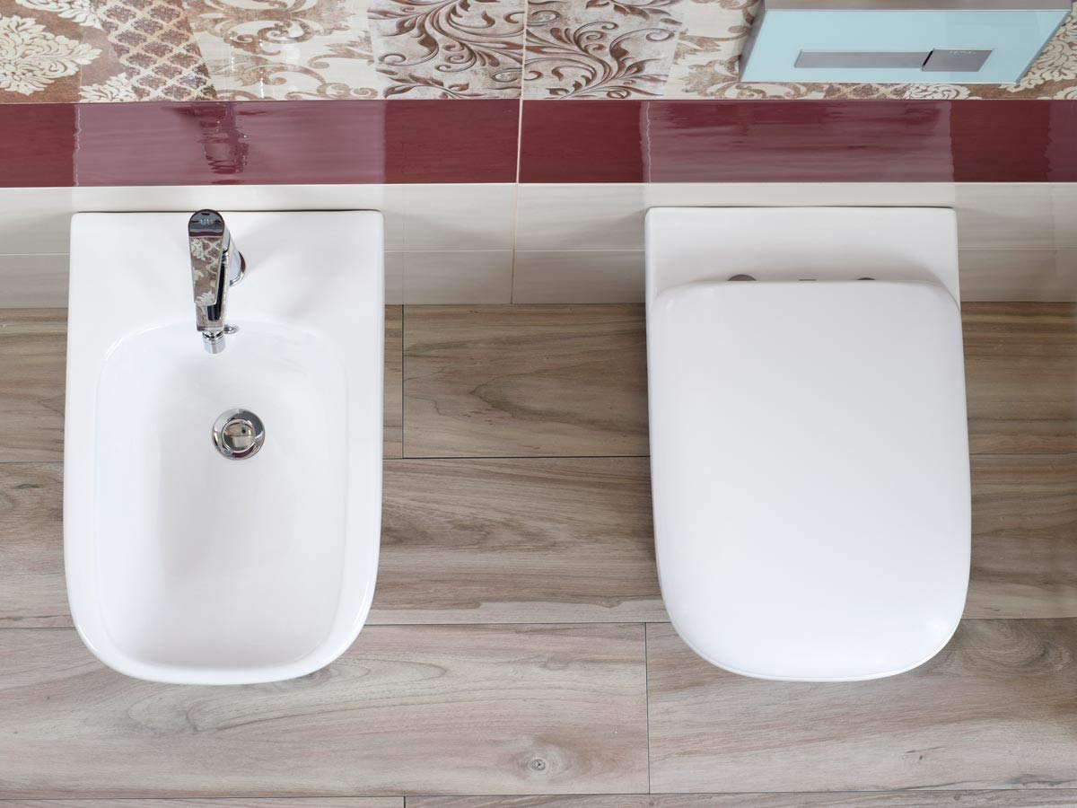 Yellowshop-Sanitari Bagno Sospesi Filo Muro Modello Flow Vaso Wc + Coprivaso Soft Close + Bidet