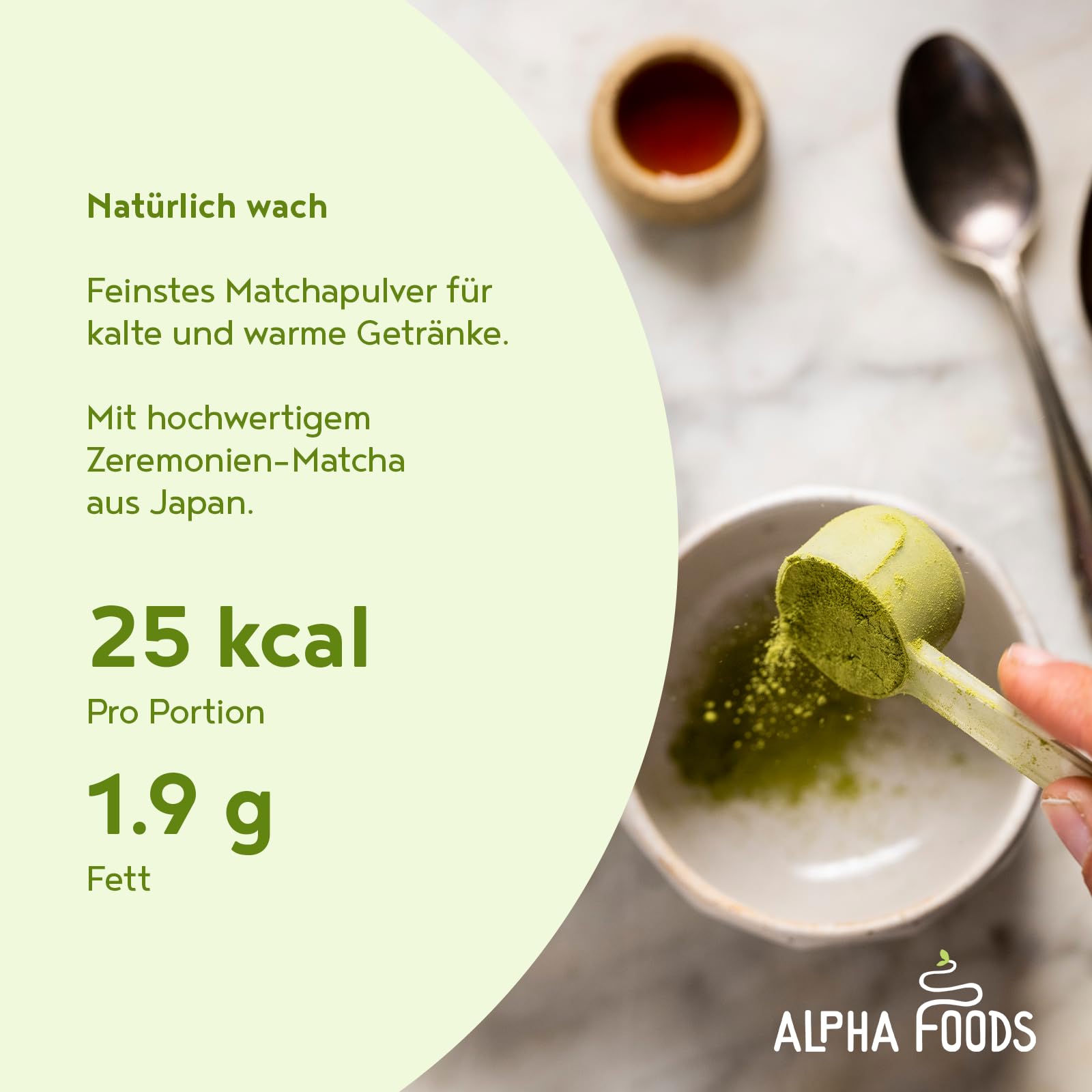 Alpha Foods Matcha Latte Pulver, vegan, 25% japanischer Zeremonien-Matcha Ritual mit Kokosnussmilch-, Gersten- und Weizengraspulver, für Smoothies, Shakes und Tee, 210g, 30 Portionen, Macha Powder