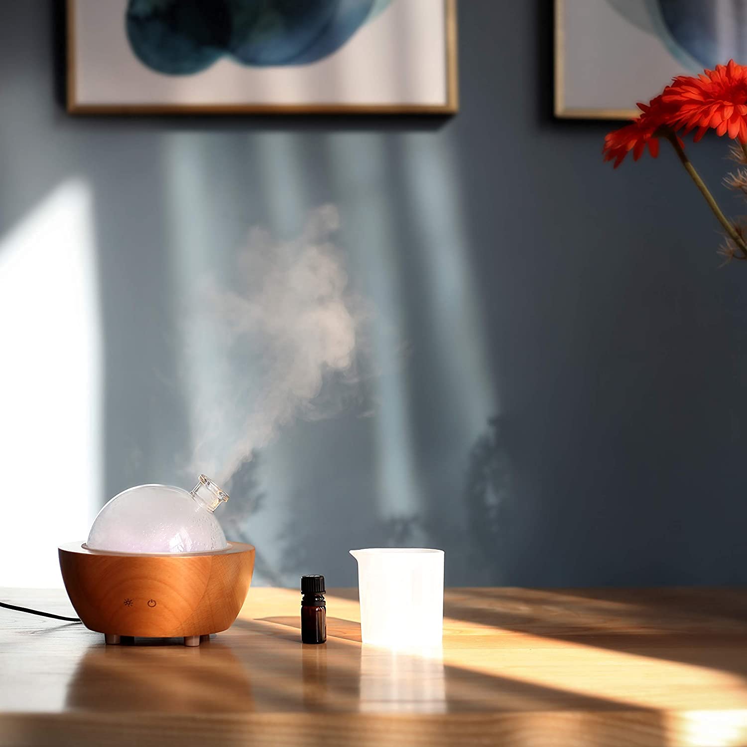 Diffuseur d'huiles essentielles d'aromathérapie en Verre, Base en Bois Naturel de 200 ML, humidificateur d'huiles essentielles à ultrasons, lumière LED Disponible en 7 Couleurs, Convient pour la
