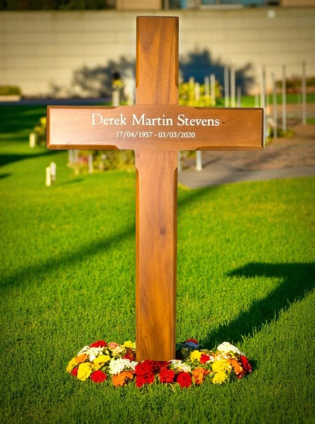 Personalised Mahogany Memorial Cross – LARGE 65cm, Durable Wooden Grave Marker for Outdoor Display — image 1